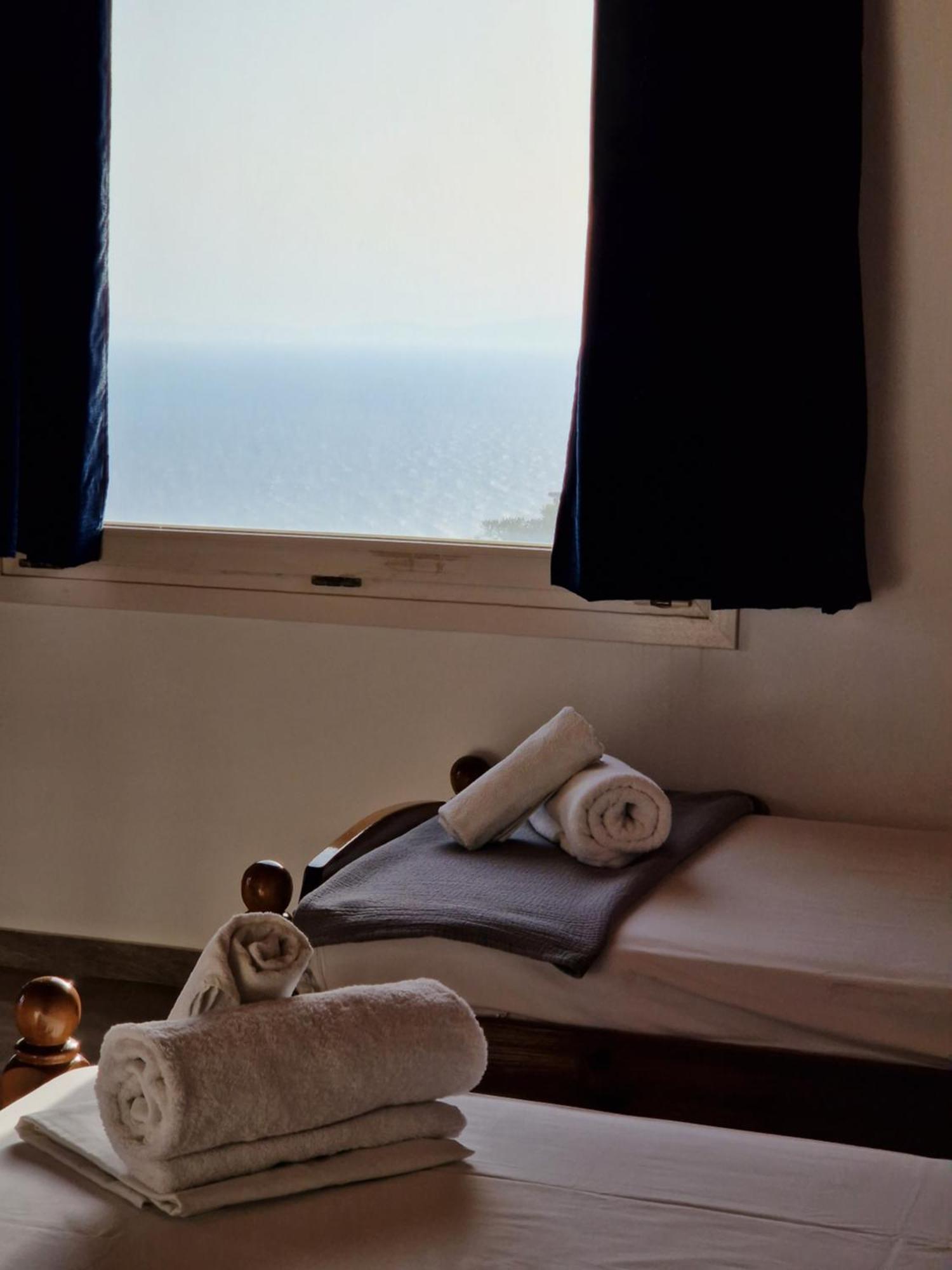 Fanari Sea View Studios الغرفة الصورة