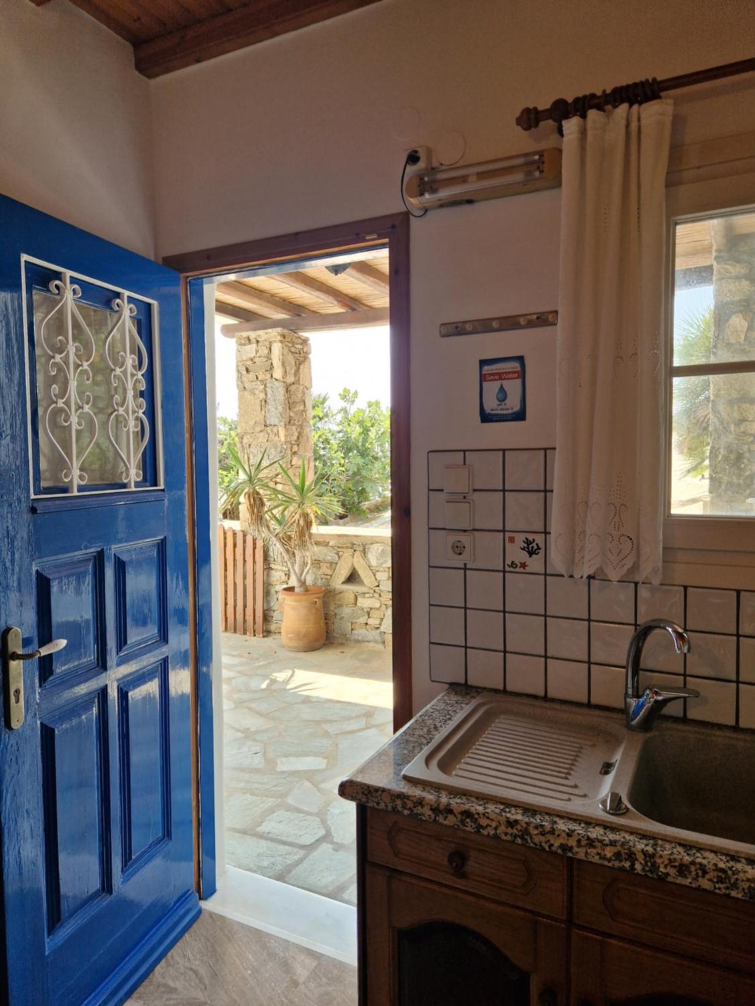 Fanari Sea View Studios الغرفة الصورة